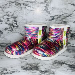 UGG Classic Clear Mini Pixelate Rainbow Boots Women's 6 Waterproof Multicolor